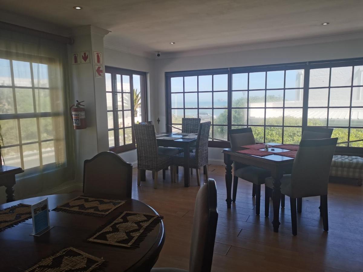 Blouberg Manor Hotell Bloubergstrand Exteriör bild