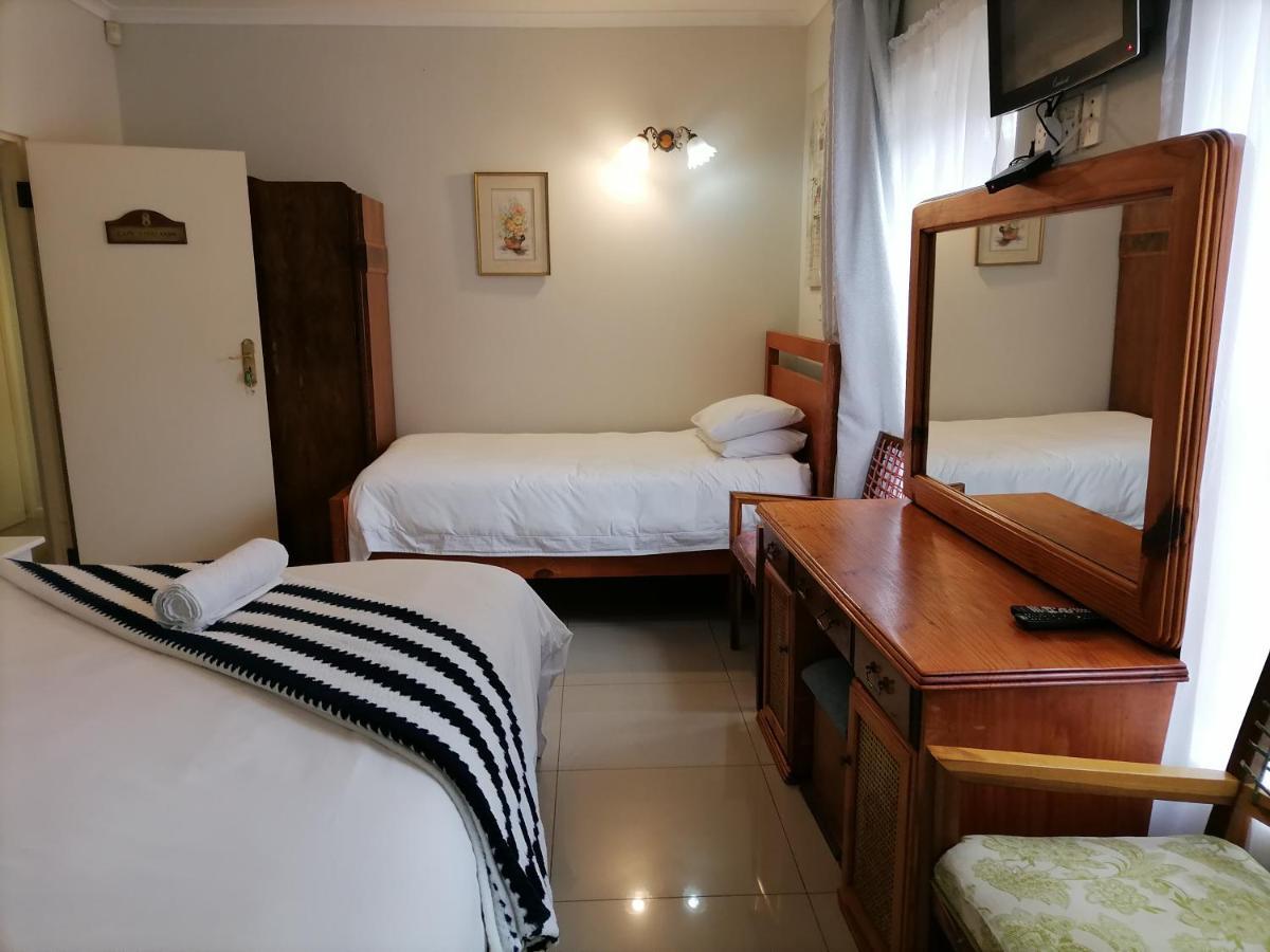 Blouberg Manor Hotell Bloubergstrand Exteriör bild